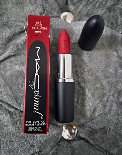 Matte lipstick - matte,