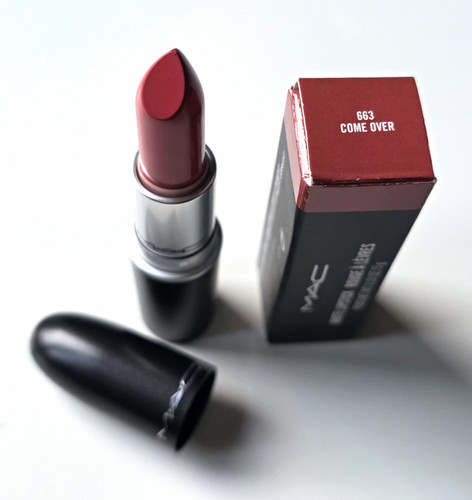 Matte lipstick - m·a·c,